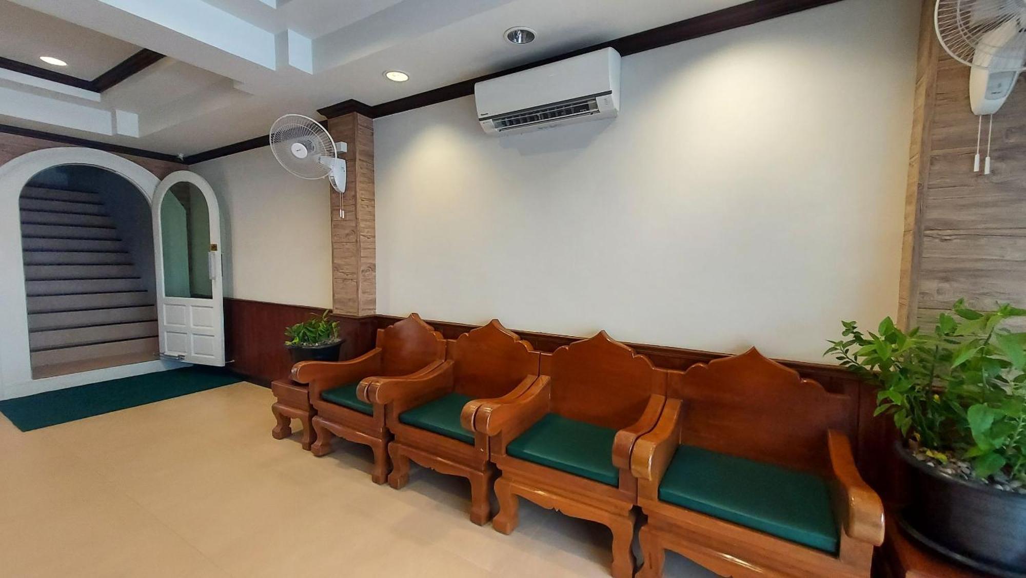 Sawasdee Apartment Patong Bagian luar foto