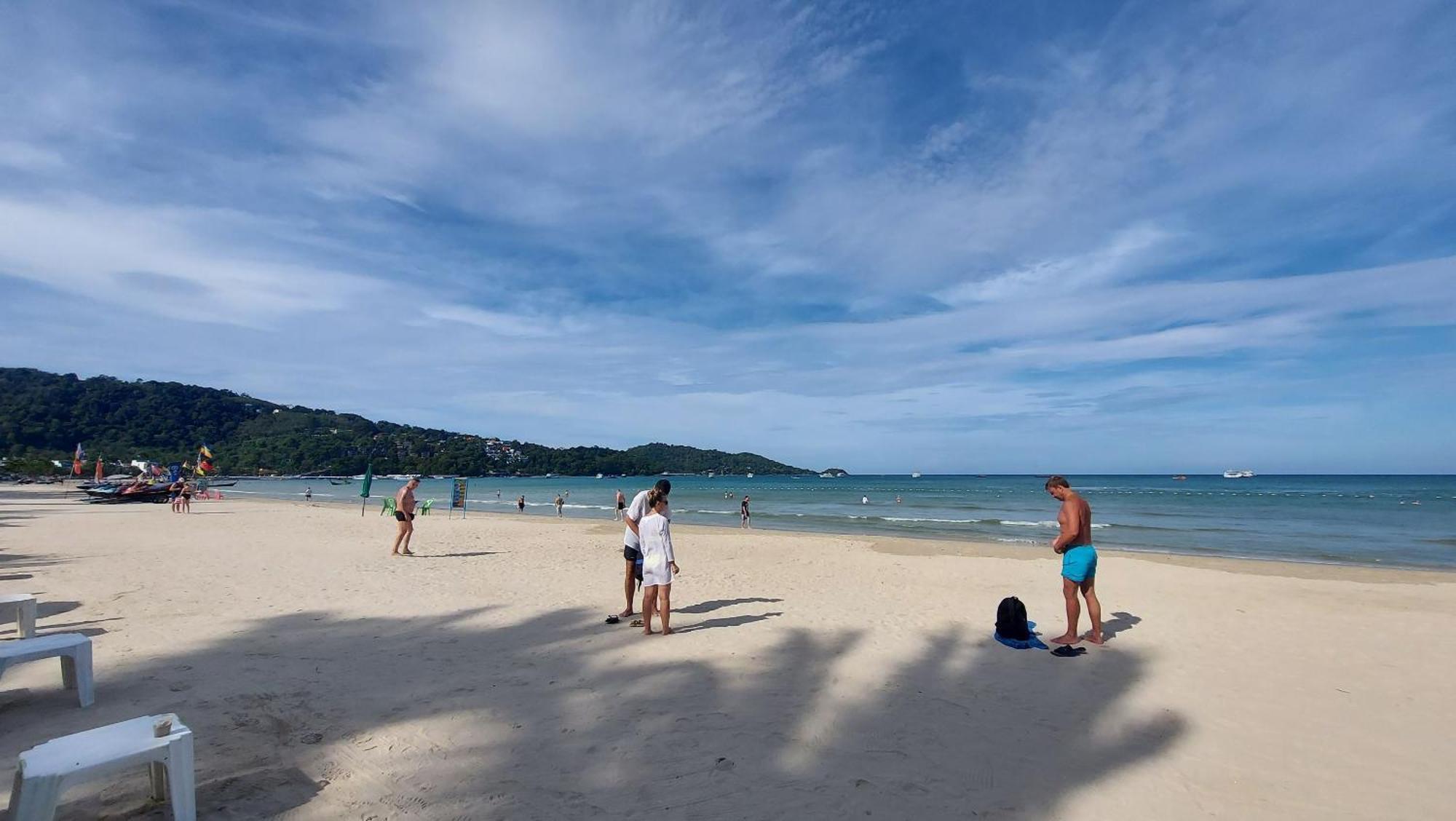 Sawasdee Apartment Patong Bagian luar foto